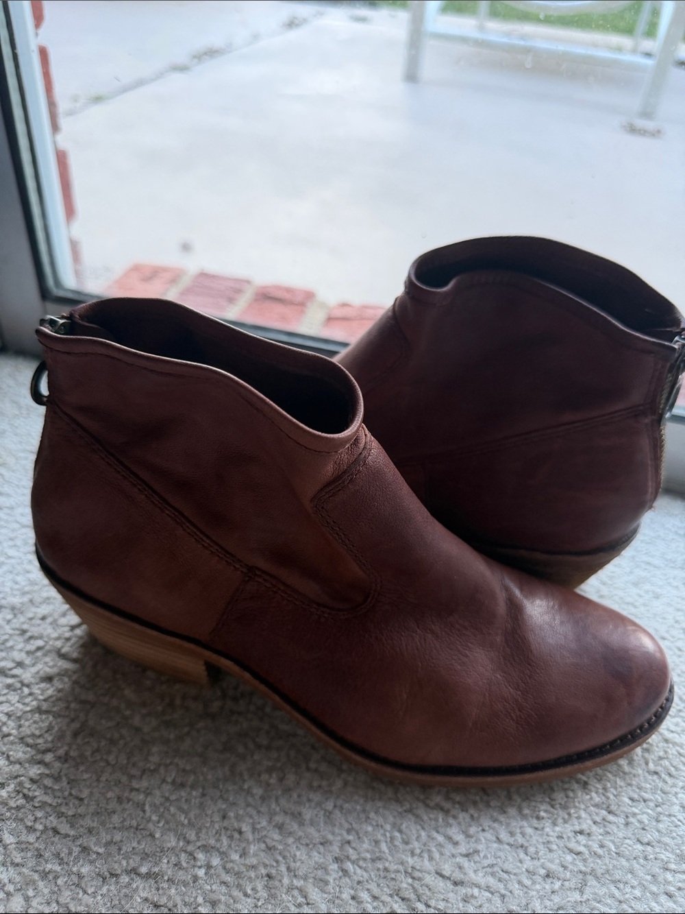 Söfft Brown Leather Back-Zip Ankle Boots / Booties - Women's Size 8M - Picture 8 of 10